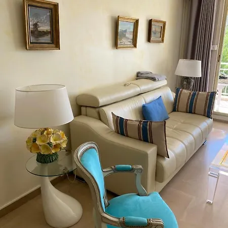 Les Pervenches Apartman